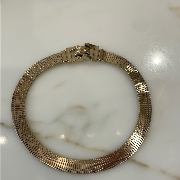 Coro Vintage Gold Tone Collar Necklace—BEAUTIFUL!!  Excellent Condition! - Picture 2 of 10